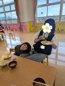 ７月のお誕生会（０、１、２歳児）