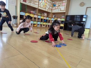 １２月のお誕生会がありました（３、４、５歳児）