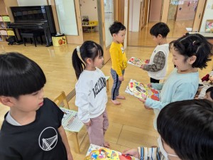 １月のお誕生会がありました（３、４、５歳児）