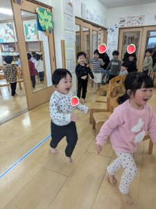 ２月のお誕生会がありました（３、４、５歳児）