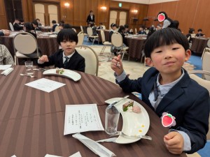 お食事会がありました（５歳児さくら組）