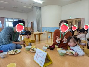 ２月のお誕生会がありました（０、１、２歳児）