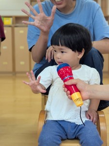 ６月のお誕生会がありました（０歳・１歳・２歳）