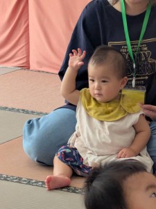 ８月のお誕生会がありました（０・１・２歳児）