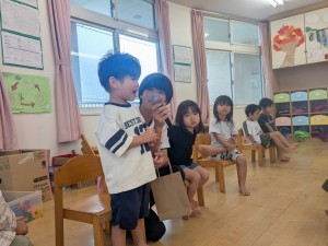 １０月のお誕生会がありました（３・４・５歳児）
