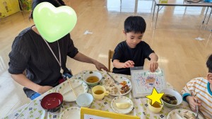 １０月のお誕生会がありました（３・４・５歳児）