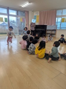 １２月のお誕生会がありました（３・４・５歳児）