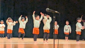 あすなろクリスマス発表会がありました